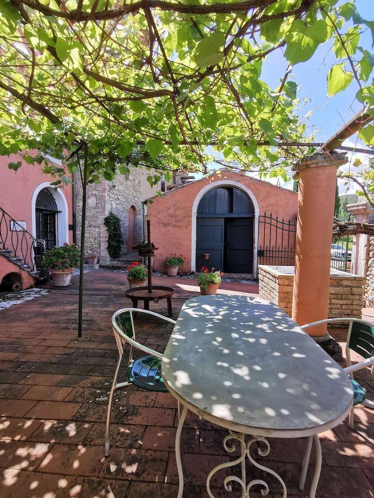 Hotel Pescille - Tuscany Charme 3*