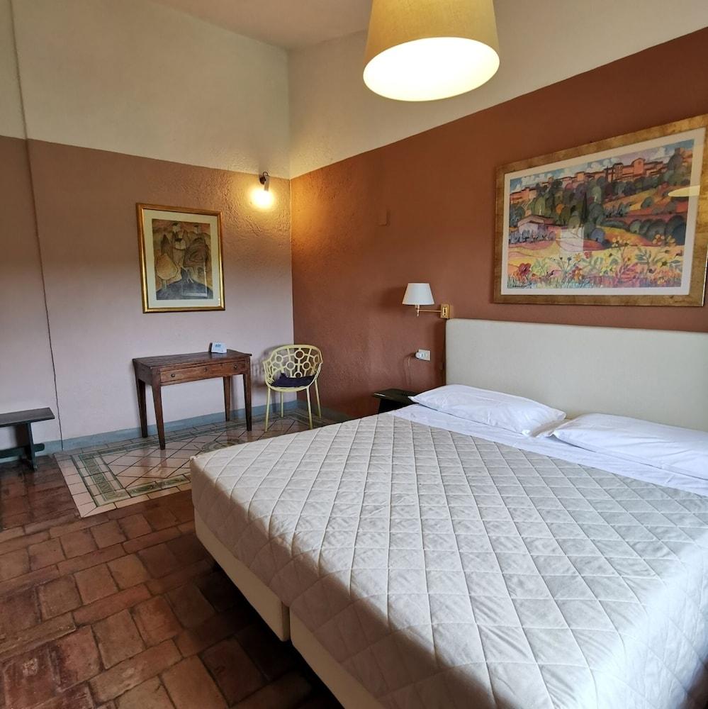 Pescille - Tuscany Charme 3* San Gimignano
